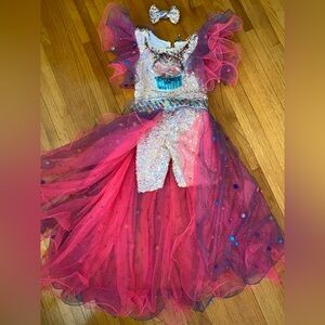 Royal Tog Custom Cupcake OOC